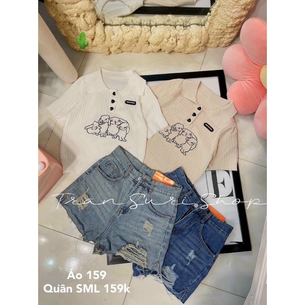 Áo croptop gân tăm cổ bẻ in đàn chó PC