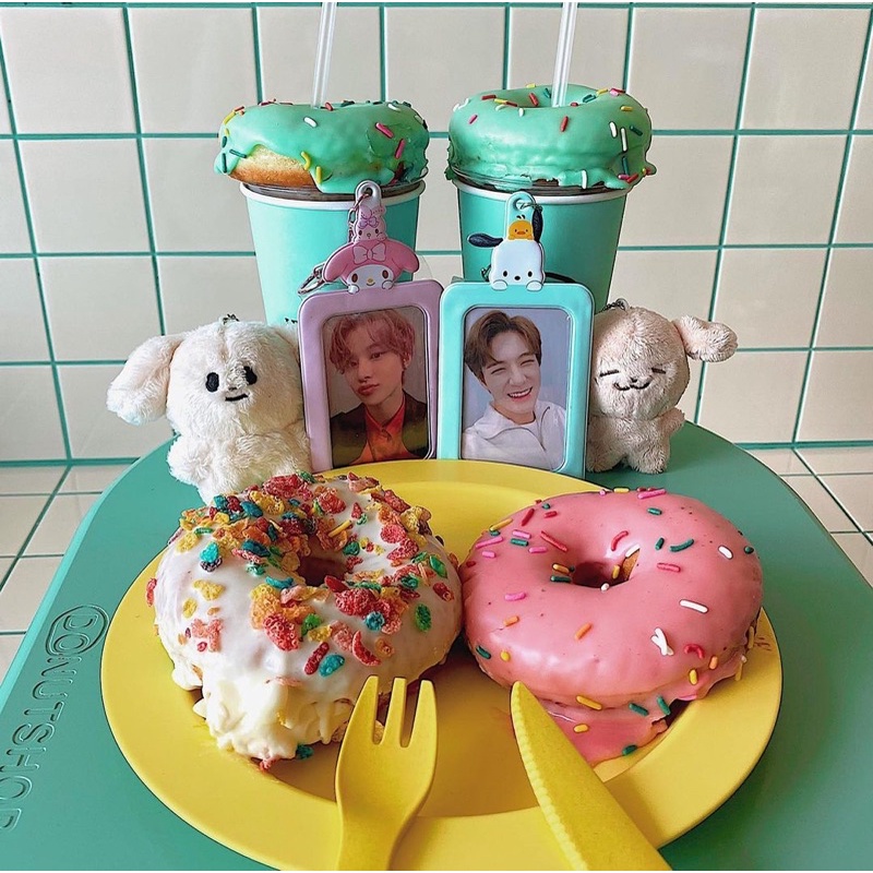 KEYRING CARD HOLDER SANRIO HÀN QUỐC MÓC KHOÁ ĐỰNG ẢNH THẦN TƯỢNG