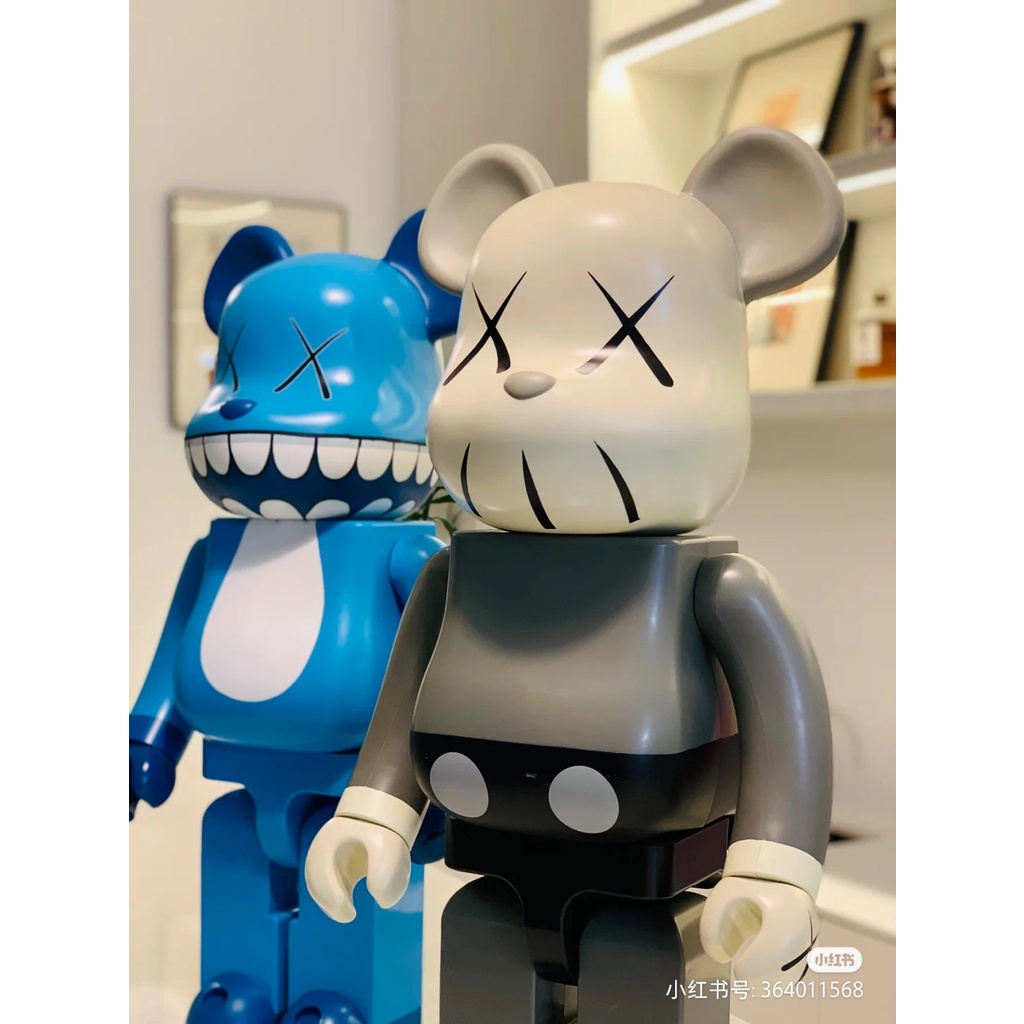 Mô hình nhân vật Bearbrick x Kaws Stitch 28 cm