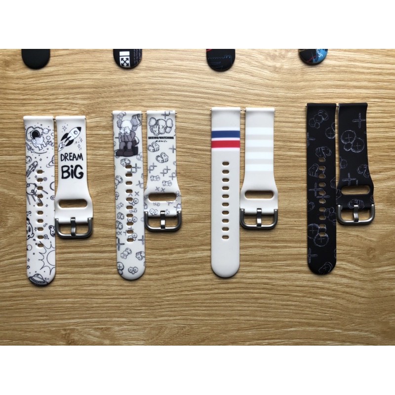 Dây silicone kiểu active hoạ tiết siêu ngầu cho đồng hồ