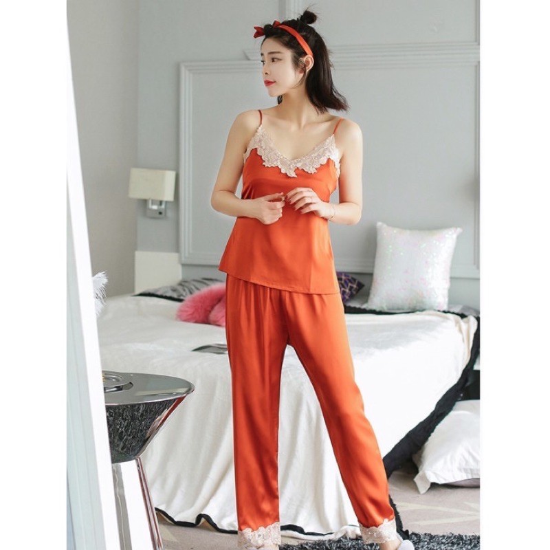 Bộ ngủ Combo lụa satin quần dài phối ren kèm áo choàng KELLY WANG SX265 - Hàng nhập quảng châu cao cấp-hình thật
