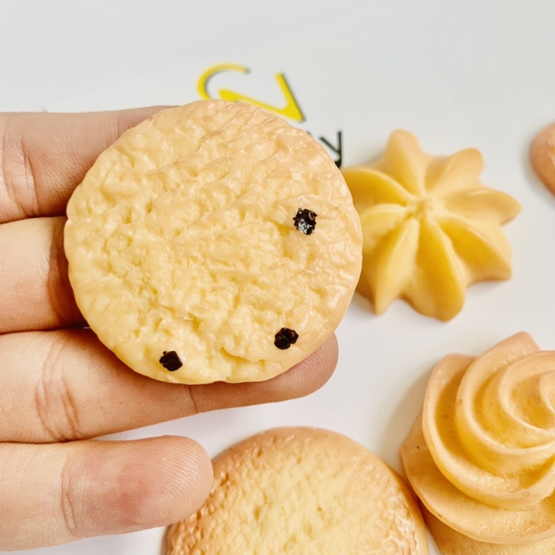 Nam châm hít dán dính trang trí tủ lạnh, tủ sắt lò nướng hình chiếc bánh quy