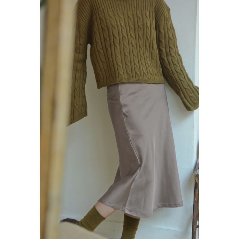 CHÂN VÁY LỤA MIDI CHỮ A (Lỗi nho nhỏ) | BigBuy360 - bigbuy360.vn