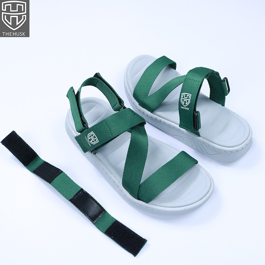 Giày Sandals Unisex HuuCuong & TheHusk Quai Xanh Đế Trắng ngâm - TH3