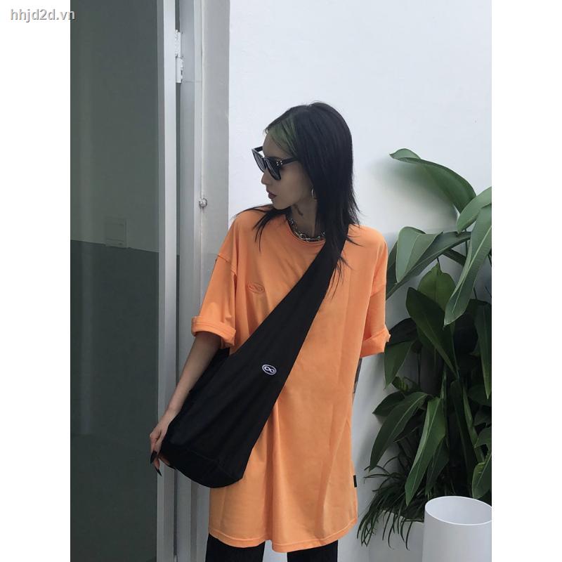 Túi đeo chéo màu đen sức chứa lớn năng động thời trang dành cho nữ