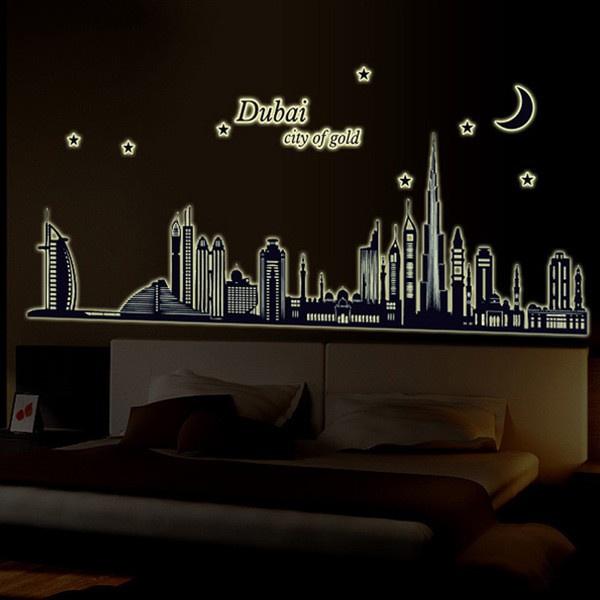 Decal dán tường Dạ quang