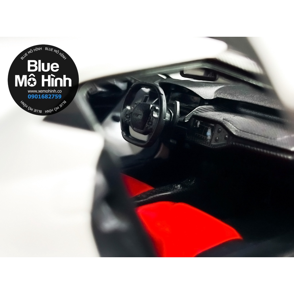 Xe mô hình Ford GT Maisto 1:18