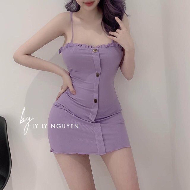 Váy 2 dây phối cúc