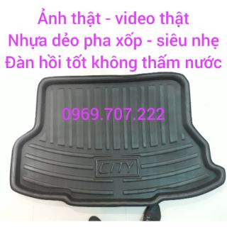 Lót cốp xe ôtô City
