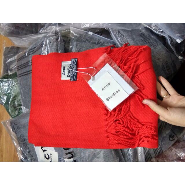 KHĂN ACNE STUDIO HÃNG GIÁ HẠT DẺ