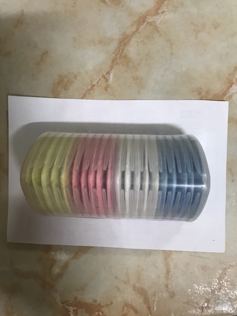 Phấn vẽ may hộp nhựa 4 màu ,hộp nhựa siêu dep