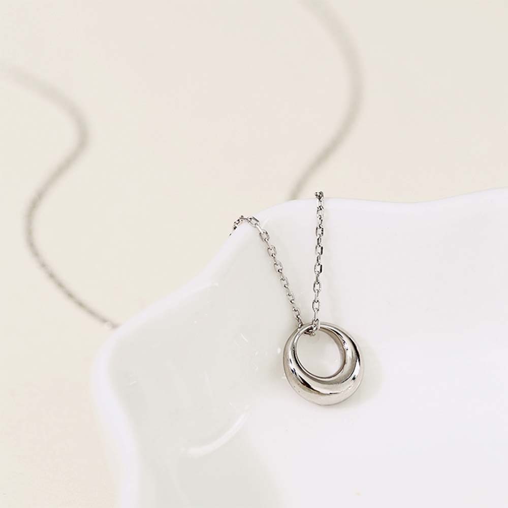 Vòng cổ mặt hình tròn đơn giản cá tính cho nữ