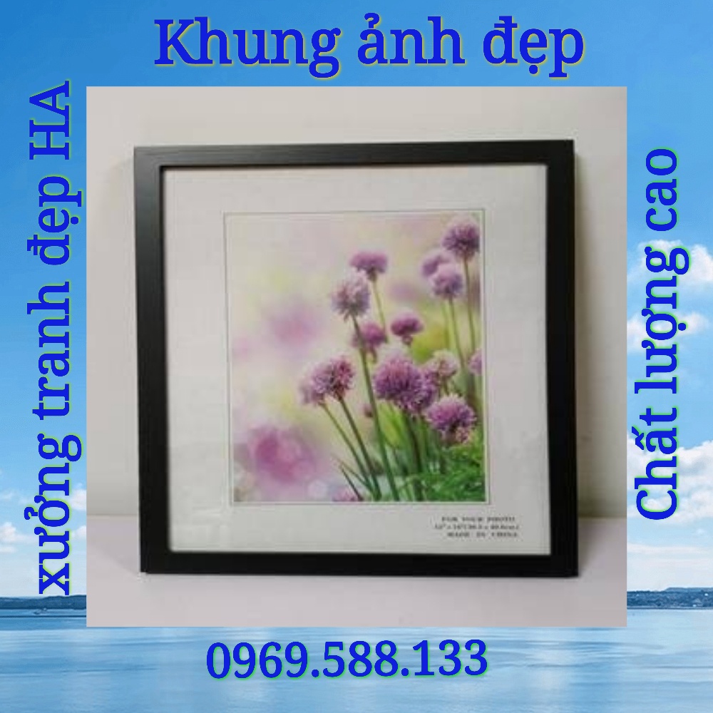 Khung ảnh vuông cỡ 40x40, tặng kèm móc và đinh treo tường