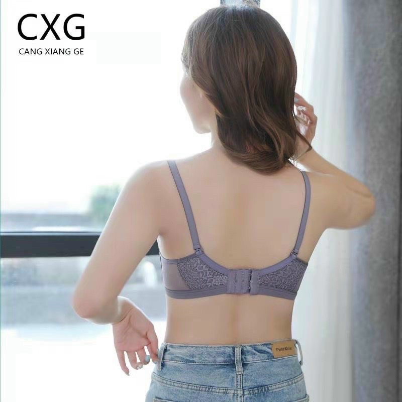 Áo lót nữ su đúc CXG không gọng, nâng ngực hình cô gái, áo ngực su đúc A18