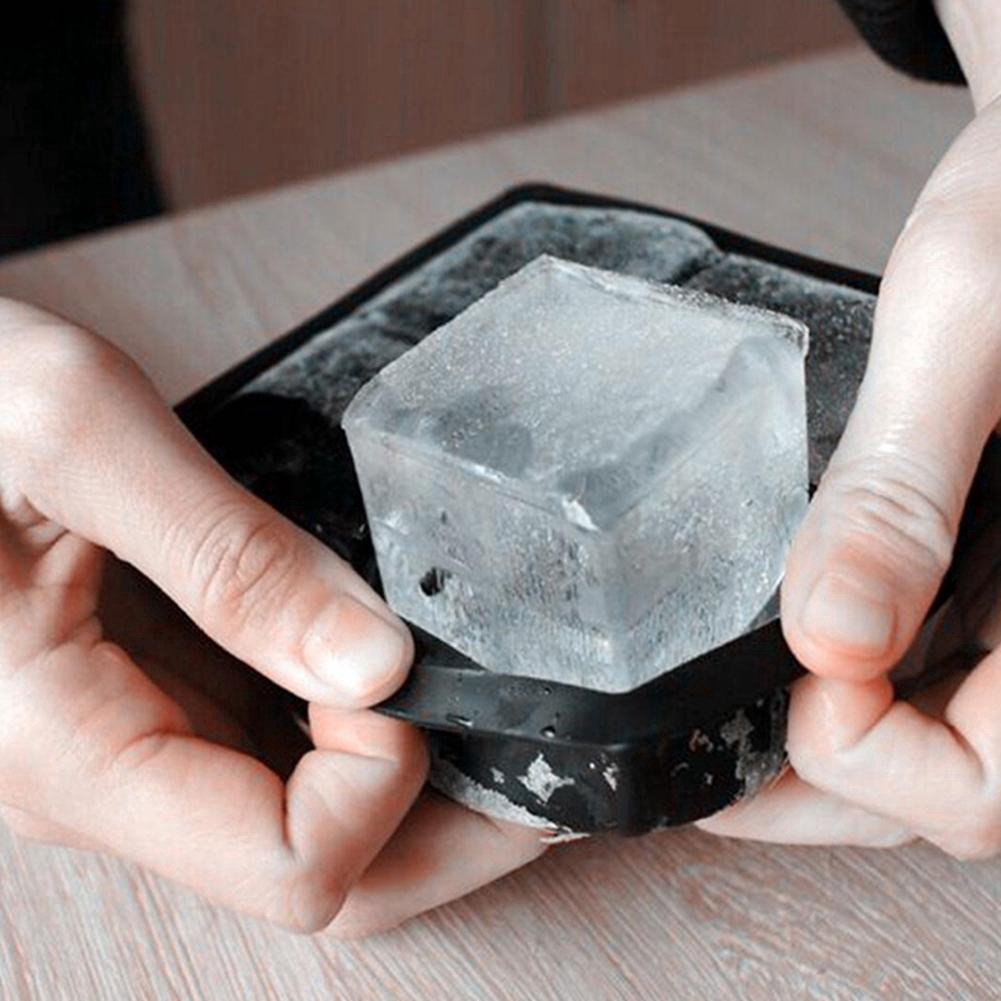 Khay làm đá 4 ô vuông bằng silicon O1B6