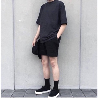 Áo thun cổ tròn basic