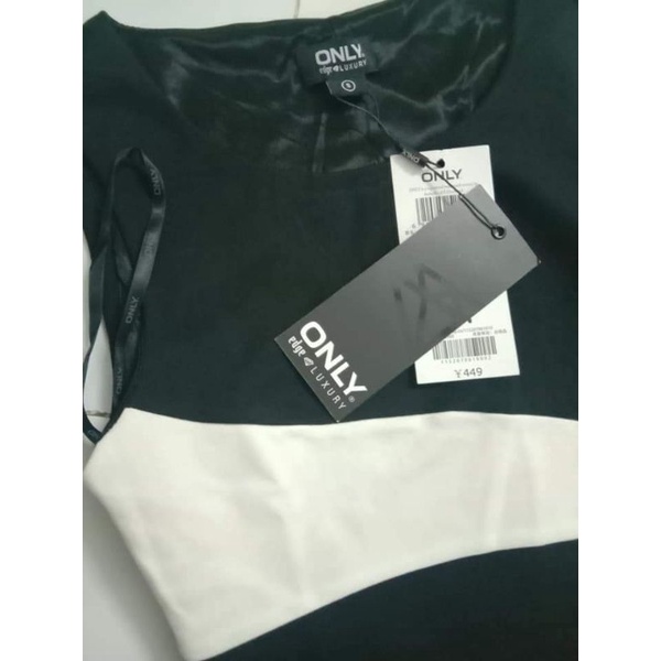 Đầm body phong cách