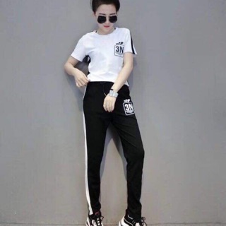 Bộ len đính đá siêu đẹp