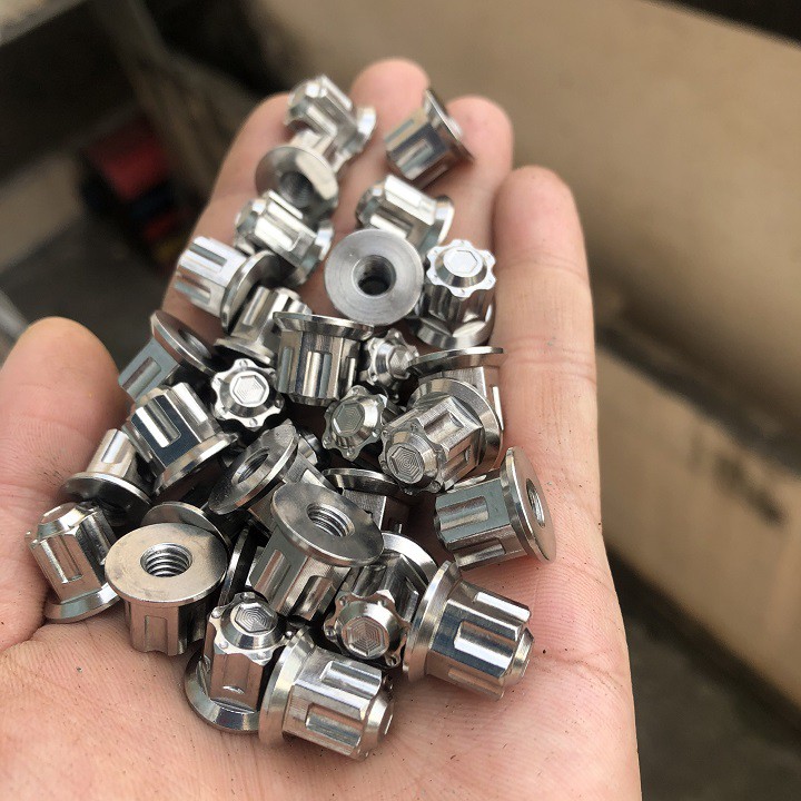 Tán inox bít đầu 6li -  - gắn cổ pô xe máy