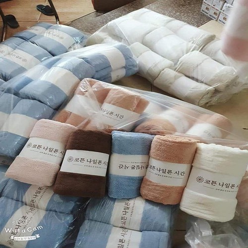 Combo 10 Khăn Mặt + 10 bàn chải