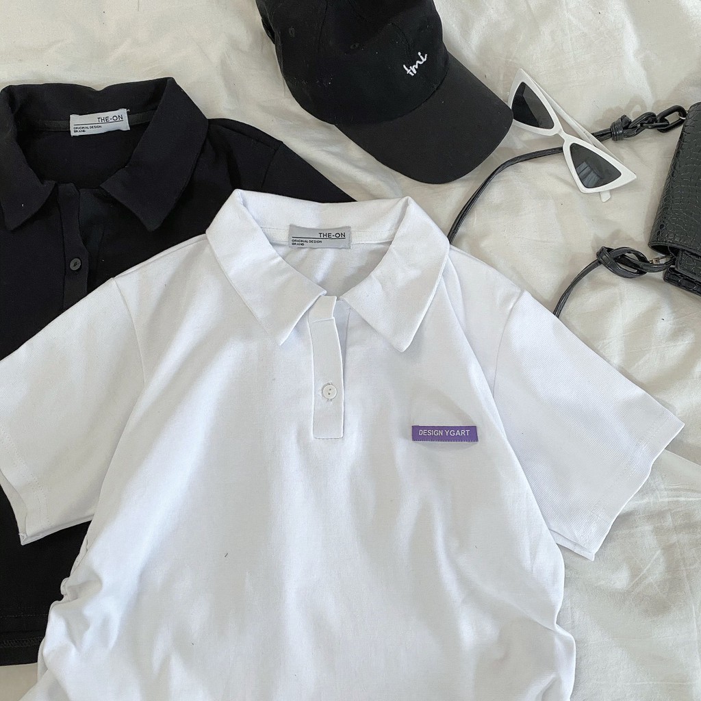 Áo croptop tag chữ ngực cổ polo phong cách trẻ trung Friday | BigBuy360 - bigbuy360.vn