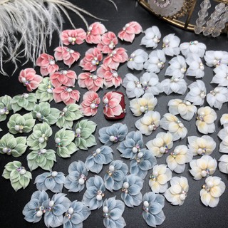 Hoa bột nail gắn móng ảnh thật shop chụp