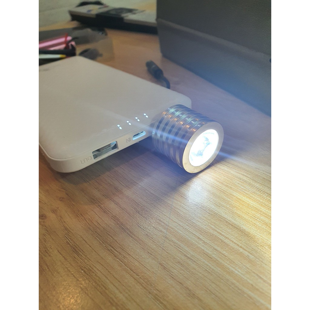 Đèn pin USB 5V