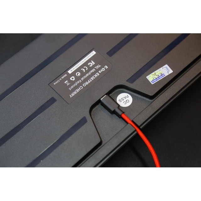 Bàn phím chơi game cơ E-DRA EK387 PRO CHERRY