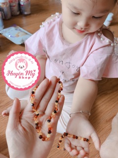 Vòng hổ phách cho bé