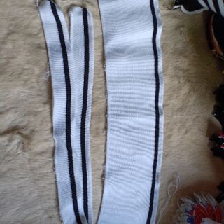 Bo cổ và tay áo thun polo