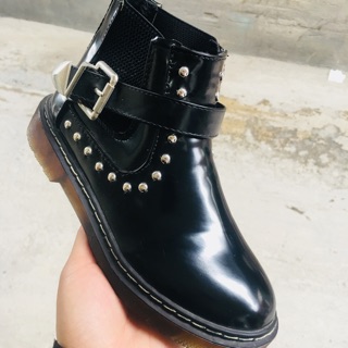 Giày boss quảng châu