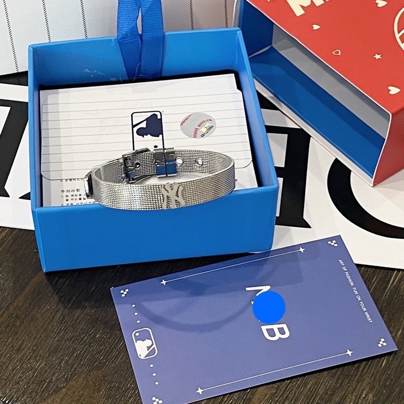 VÒNG TAY NY NAM NỮ