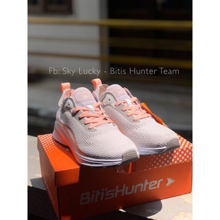 Giày Thể Thao Nữ Biti's Hunter Core Festive DSWH03202