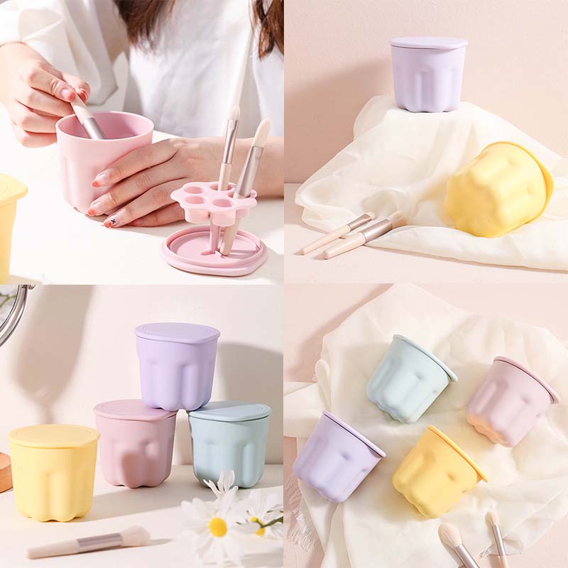 Hộp Làm Sạch Cọ Trang Điểm Tiện Dụng