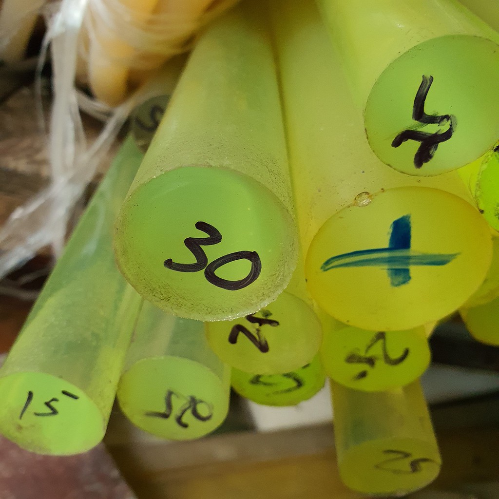 Thanh nhựa PU tròn đường kính 30mm, dài 500mm