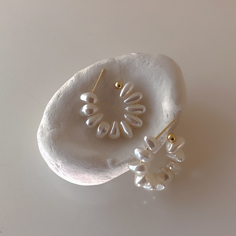 Bông Tai Đính Ngọc Trai Đơn Giản Độc Đáo Thời Trang Hàn Quốc 2022