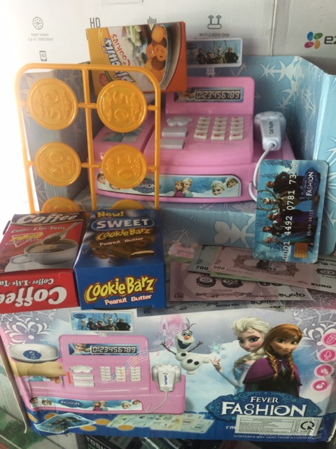 Máy tính tiền siêu thị hello kitty & elsa có tiếng nhạc bíp