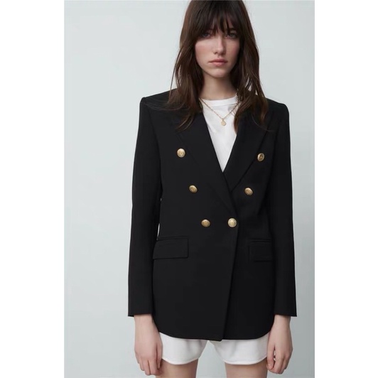 Blazer đen cúc vàng zara