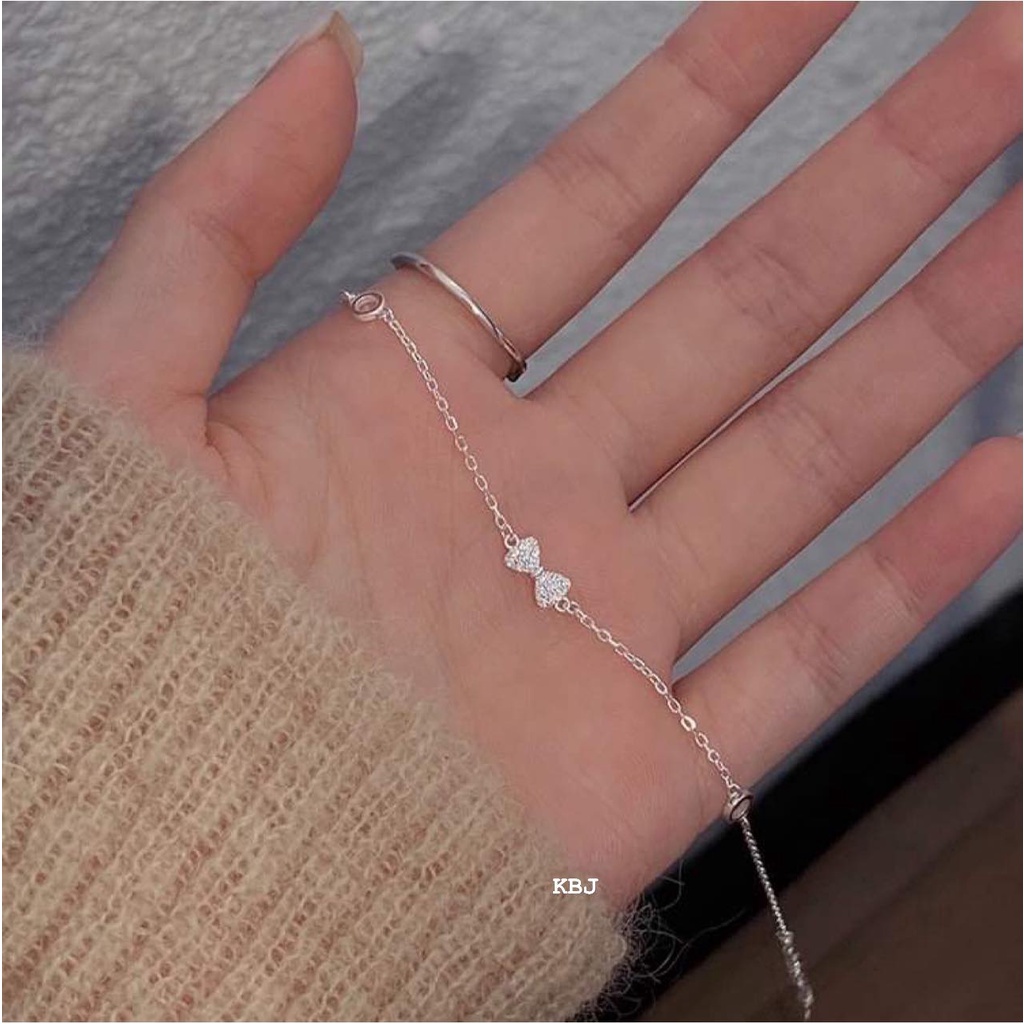 LẮC TAY NƠ BẠC TA NHỎ XINH