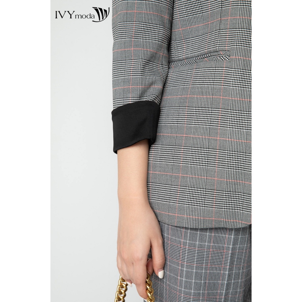 Áo blazer nữ kẻ tay lỡ IVY moda MS 67B9091