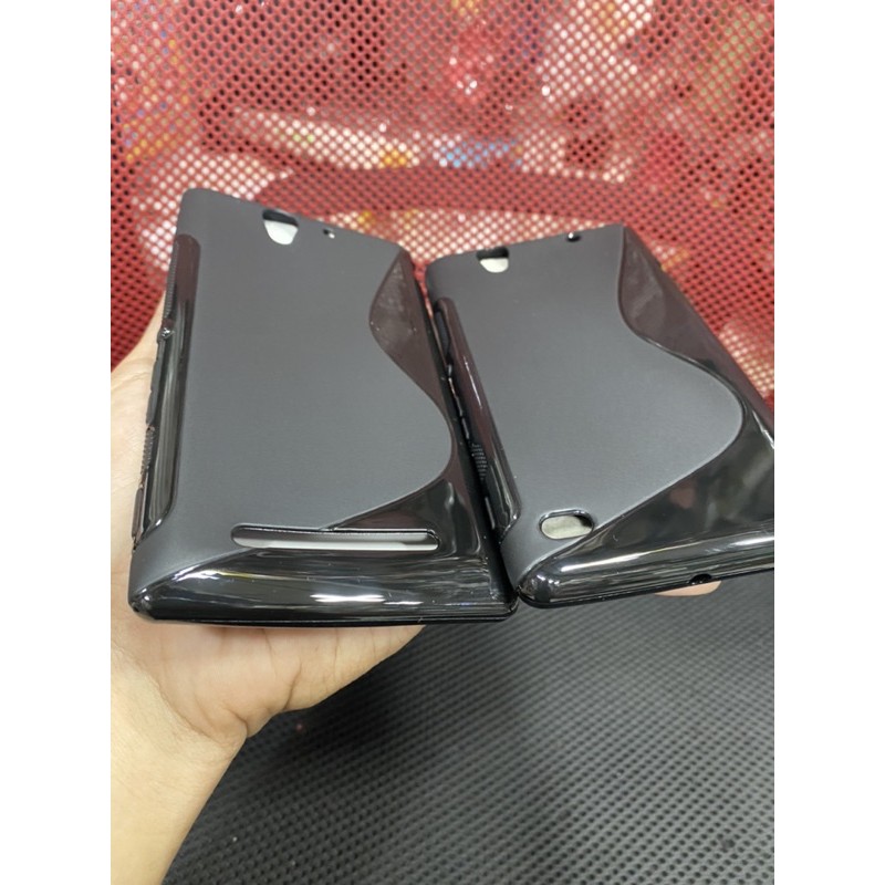 Ốp lưng Sony C3 , C4 dẻo đen cty