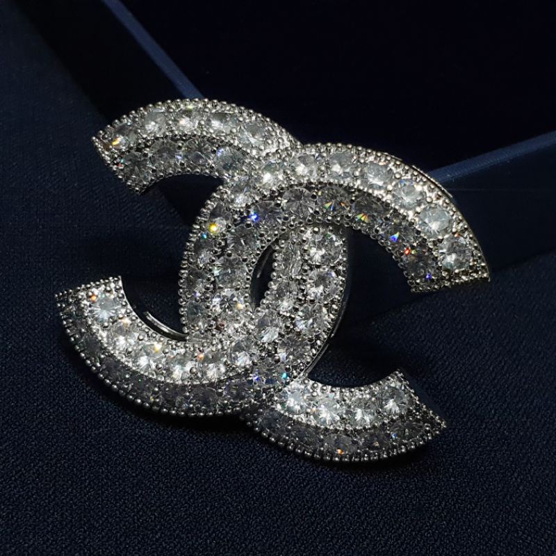 Cài Áo Pha Lê Hàng Cao Cấp