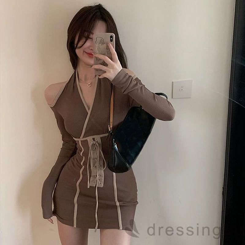 Đầm Tay Dài Cổ Chữ V Hở Lưng Màu Sắc Tương Phản Dành Cho Nữ