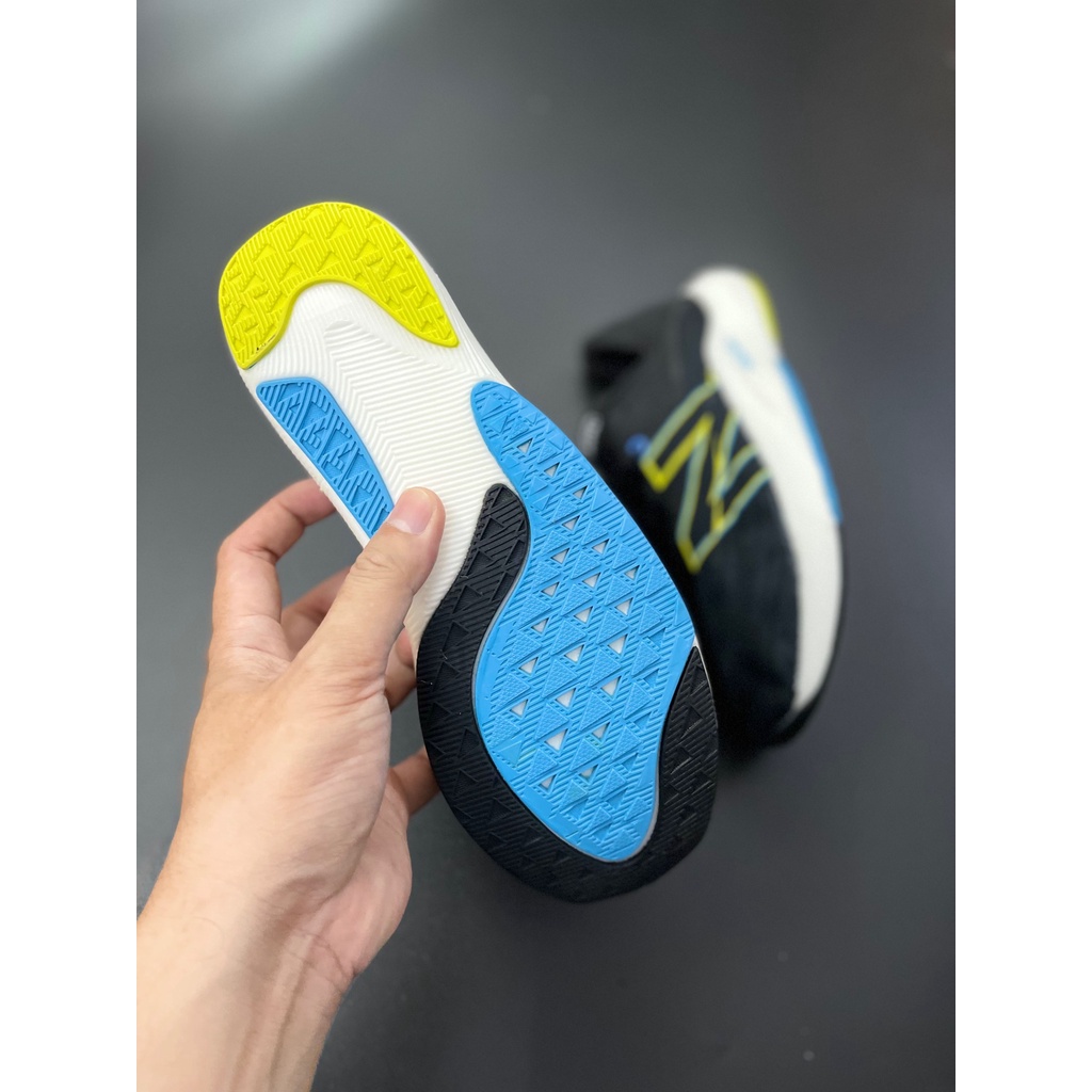 Giày nam New Balance Fuelcell mới nhẹ bền êm thoáng thể thao
