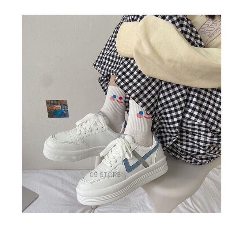 [ ORDER ] Giày thể thao sneakers ari trắng logo fade out độc đáo | BigBuy360 - bigbuy360.vn