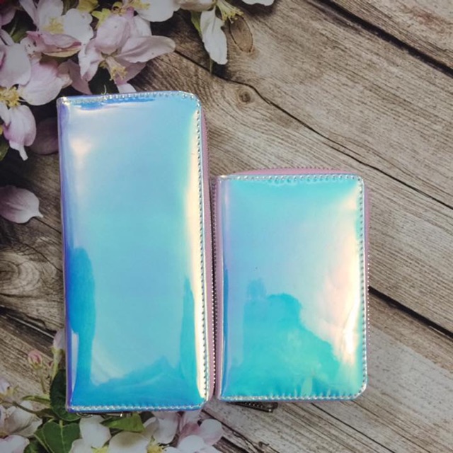 Ví Hologram