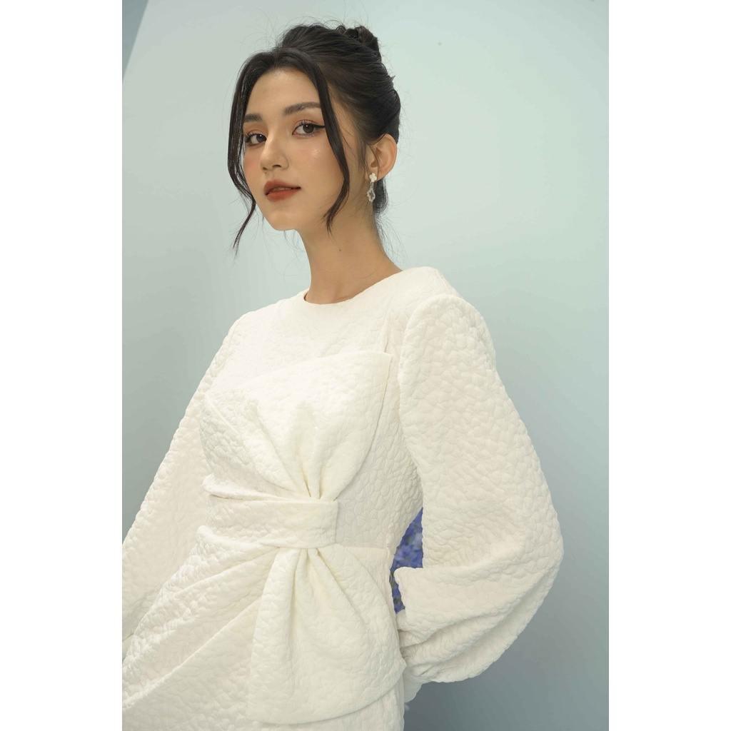 Đầm sốp sần cổ tròn, eo nhún nơ Emspo DL4176