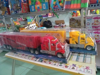 Xe container đồ chơi không pin
