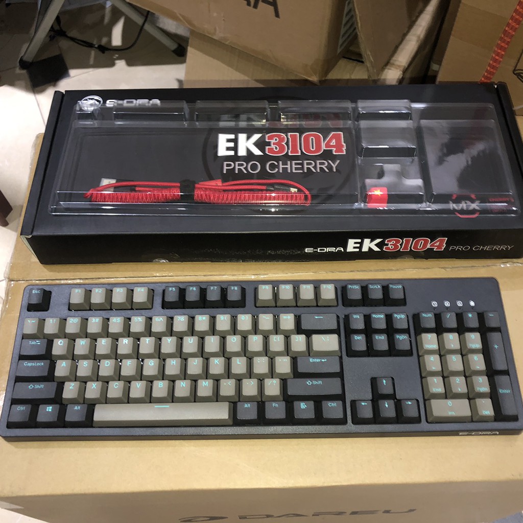 Bàn phím cơ E-DRA EK3104 PRO CHERRY Switch - Tặng 1 keycap cờ đỏ sao vàng cho nút ESC siêu đẹp - Bảo hành 2 năm