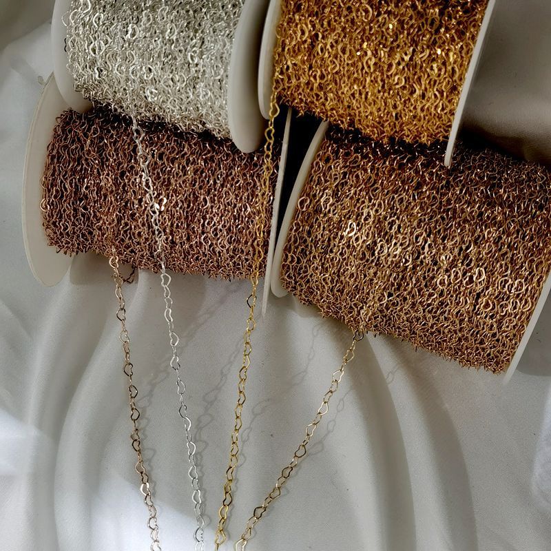 Dây xích dài 1m phối hình trái tim bằng đồng làm vòng cổ